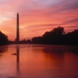 Монумент Вашингтона закрыт для посещений