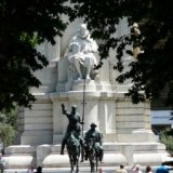 Прогуляться по местам Дон Кихота можно в Мадриде