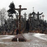 Гора Крестов в Литве – необычное место паломничества