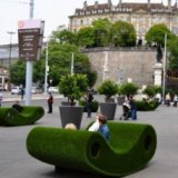 В Женеве появились скамейки из растений