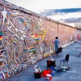 Вокруг Берлинской стены появится ограждение