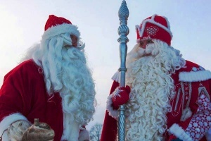 ded moroz i ioulupukki vstretilis na granice Дед Мороз и Йоулупукки встретились на границе