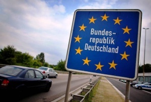 na granice germanii i avstrii vvedena proverka pasportov На границе Германии и Австрии введена проверка паспортов