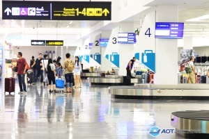 aeroport phuketa organizoval besplatnyi shattl dlya zabludivshihsya turistov Аэропорт Пхукета организовал бесплатный шаттл для заблудившихся туристов