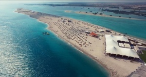 plyaj sir bani yas otkrylsya dlya kruiznyh passajirov abu dabi Пляж Сир Бани Яс открылся для круизных пассажиров Абу Даби