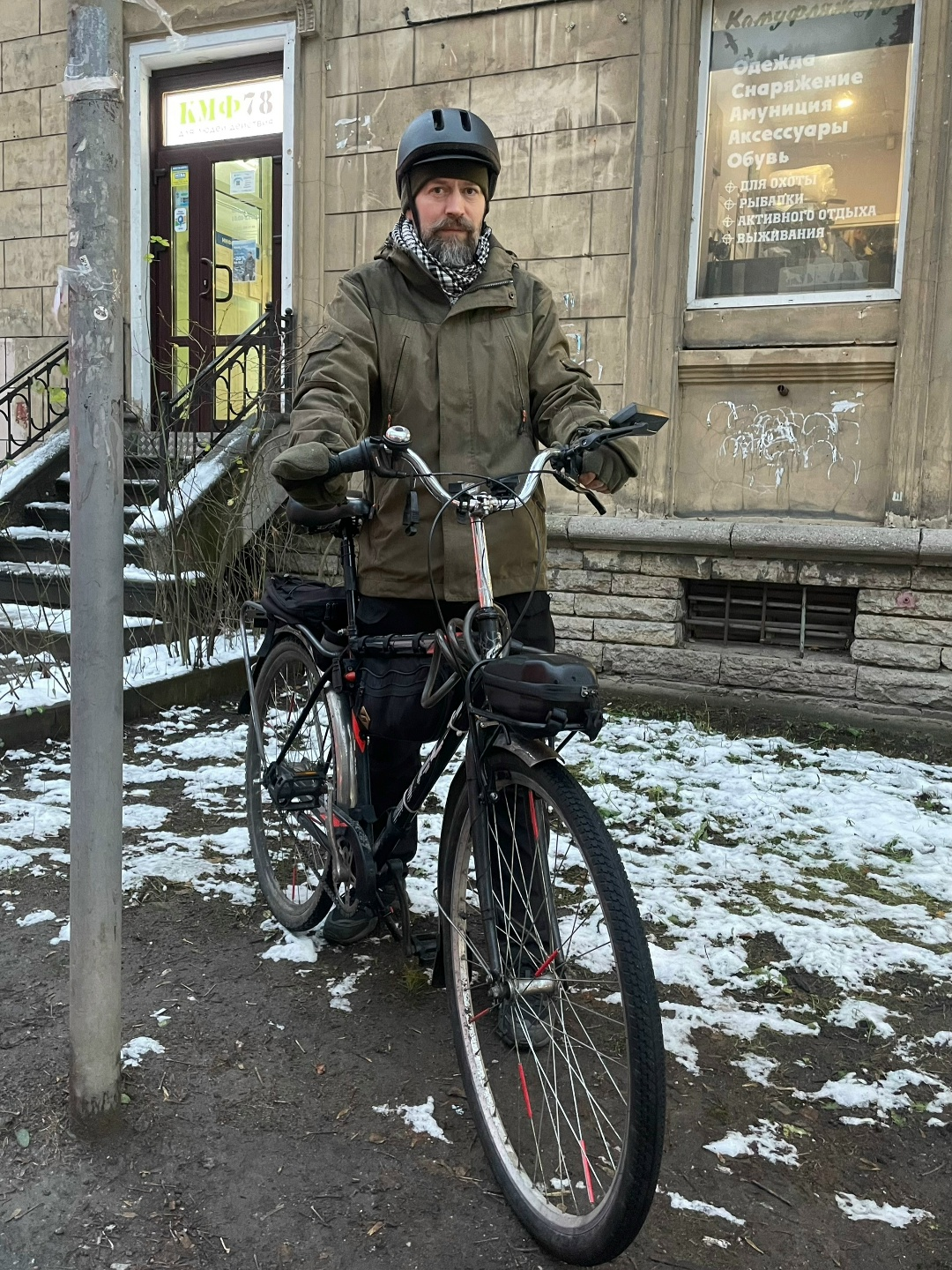 ya prodayu na 8 2 mln v mesyac otdayu marketpleisam polovinu vyruchki i nazyvayu eto biznesom 6 Я продаю на 8,2 млн в месяц, отдаю маркетплейсам половину выручки и называю это бизнесом