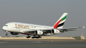 Emirates otpravila aerobus A380 na mavrikii Emirates отправила аэробус A380 на Маврикий