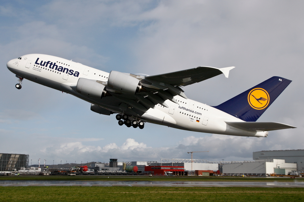 Lufthansa otpravlyaet svoi A380 v shanhai Lufthansa отправляет свой A380 в Шанхай