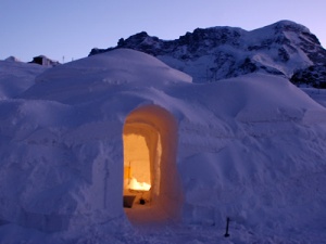 ledyanye oteli Igloo Village nachali rabotu v shveicarii i andorre Ледяные отели Igloo Village начали работу в Швейцарии и Андорре