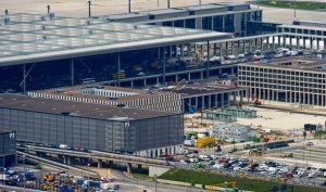 otkrytie novogo berlinskogo aeroporta vnov otlojeno na neopredelennyi srok Открытие нового берлинского аэропорта вновь отложено на неопределенный срок