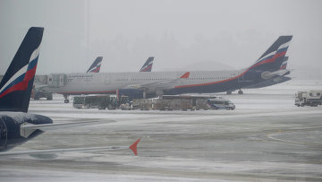 snegopad ne povliyal na rabotu moskovskih aeroportov Снегопад не повлиял на работу московских аэропортов