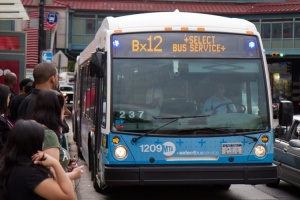 v nyu iorkskom bronkse poyavitsya muzykalnye avtobusnye ostanovki В нью йоркском Бронксе появится музыкальные автобусные остановки