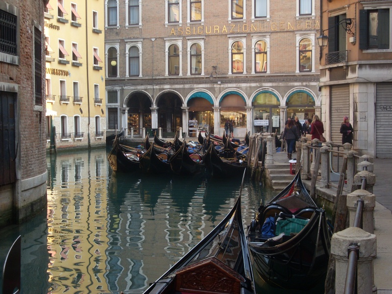  Венеция на сутки остановит движение по воде