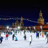 Полторы тысячи шансов встать на лед: в Москве заработали катки