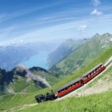 Швейцария предлагает туристам новый проездной