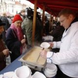 Мэр Праги угостит туристов бесплатным рыбным супом в канун Рождества