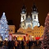 Елочка, не гори: отменена церемония зажжения главной елки Праги