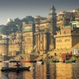 Прибывшую из России туристку облили кислотой в священном городе Индии