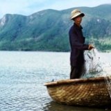 Вьетнамские рыбаки спасли российских туристов