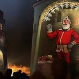 В Вильнюсе можно увидеть 3 D Дед Мороза на колокольне
