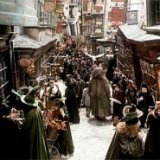 Фанаты «Гарри Поттера» скоро смогут пройтись по Косому переулку и отведать сливочного пива
