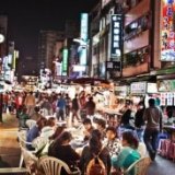 Крупнейший в Азии ночной рынок открылся в Китае