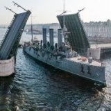 Двуглавый орел появится на корме «Авроры» вместо серпа и молота