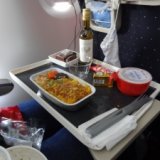 Больше половины пассажиров недовольны питанием в самолетах