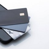 Оформление мультивалютной карты для путешествий: честный гид 2025