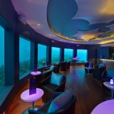 На Мальдивах открылся первый в мире клуб под водой