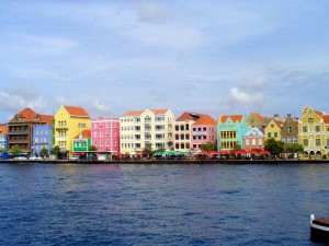 willemstad 300x225 Виллемстад   маленький Амстердам на Карибах