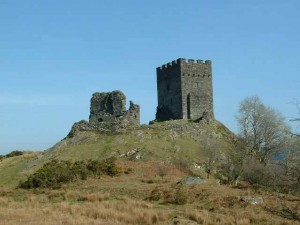 dolwyddelan castle 300x225 Гвинед   Валлийские замки Эдуарда Первого